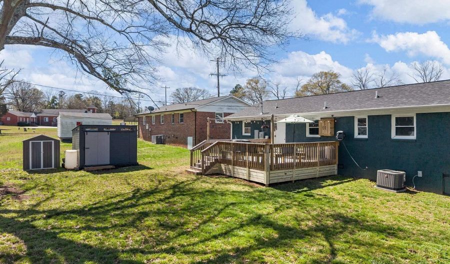 2243 Cannons Campground Rd, Spartanburg, SC 29307 - 3 Beds, 2 Bath