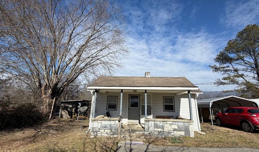 93 Collette St, Andrews, NC 28901 - 2 Beds, 1 Bath