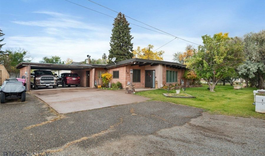 301 S Elder, Boulder, MT 59632 - 4 Beds, 2 Bath