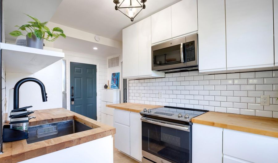 2625 3RD St NE 203, Washington, DC 20002 - 2 Beds, 1 Bath