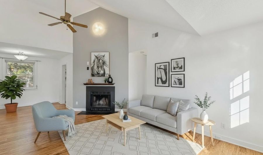 2813 ARLINGTON Blvd 159, Arlington, VA 22201 - 2 Beds, 1 Bath