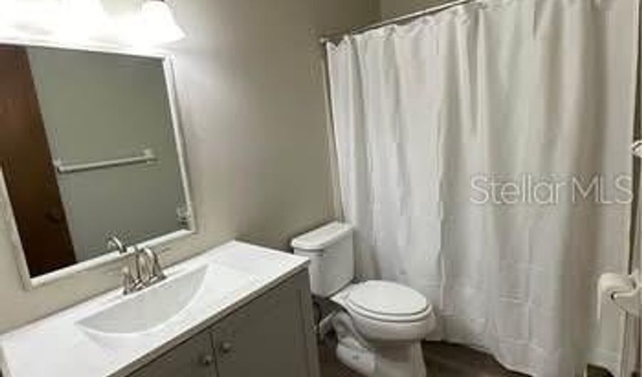 1033 APOLLO BEACH Blvd E, Apollo Beach, FL 33572 - 1 Beds, 1 Bath