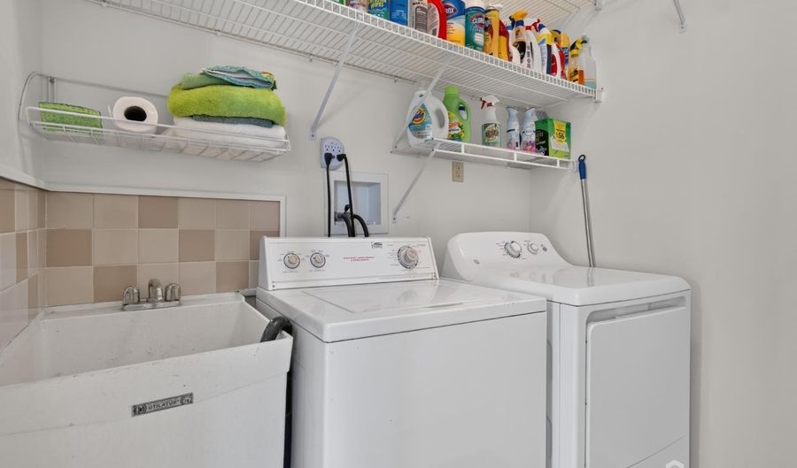 20 Valley Stream Pl, Barnegat, NJ 08005 - 2 Beds, 2 Bath