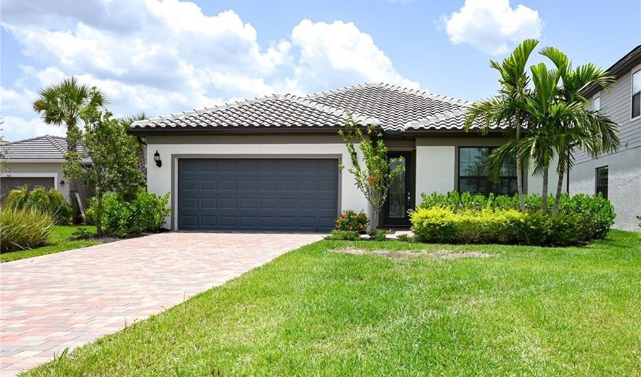 3675 Passion Vine Dr, Alva, FL 33920 - 3 Beds, 2 Bath