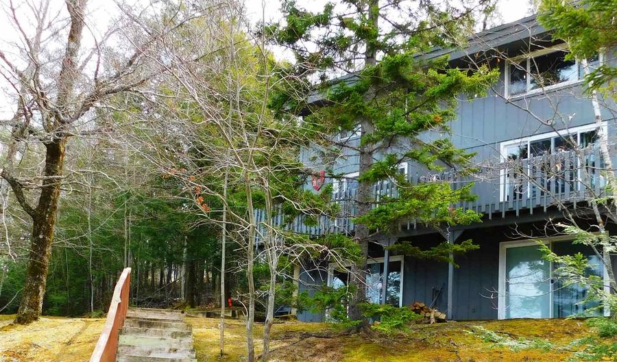 11 Stratton West Rd 11, Winhall, VT 05340 - 4 Beds, 2 Bath