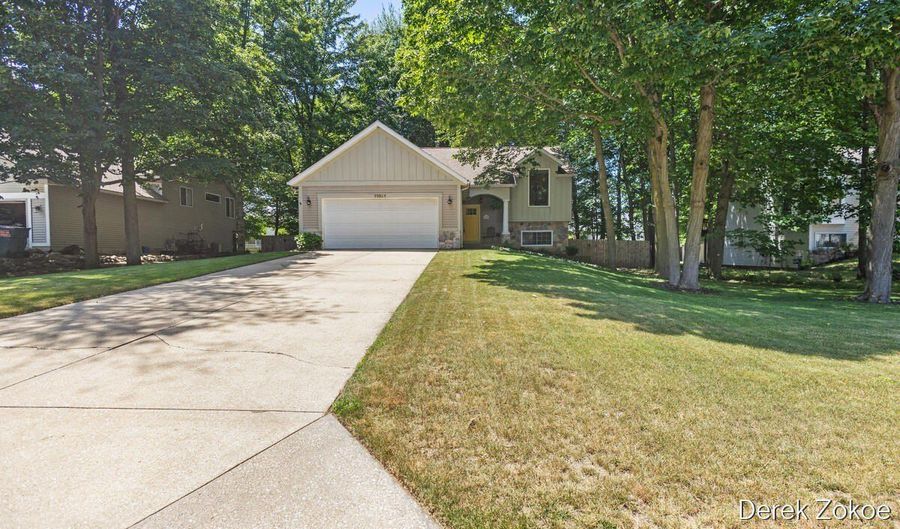 11021 Timberline Dr, Allendale, MI 49401 - 3 Beds, 2 Bath
