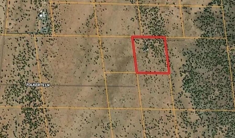 1325 W LITTLE BIT Dr, Ash Fork, AZ 86320 - 1 Beds, 1 Bath