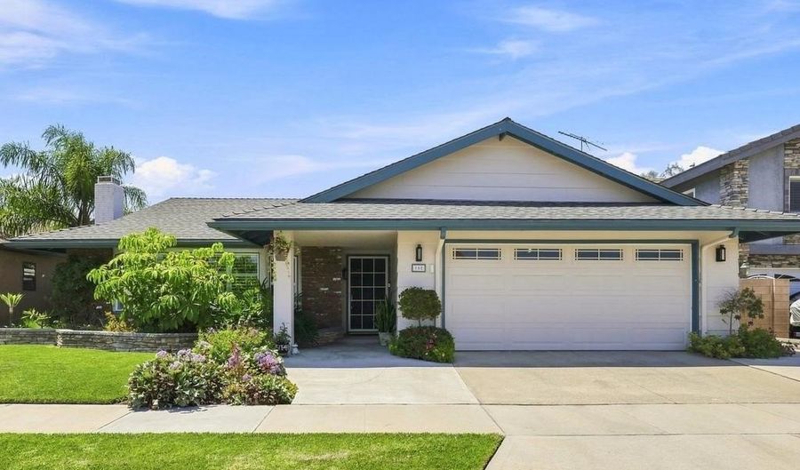 165 N Avenida Veracruz, Anaheim, CA 92808 - 4 Beds, 2 Bath
