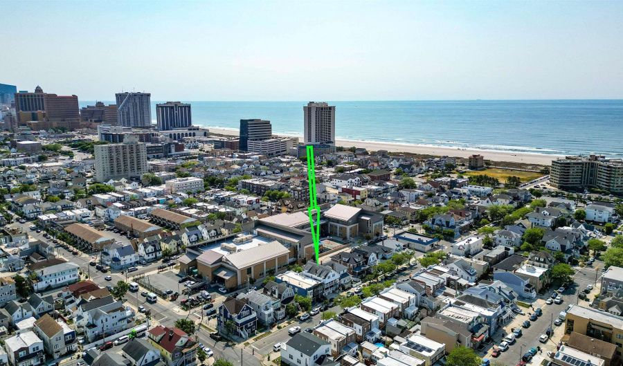 43 N Laclede Pl, Atlantic City, NJ 08401 - 6 Beds, 4 Bath
