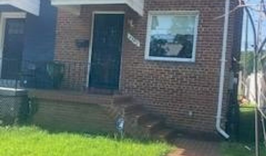 4243 HILDRETH St SE, Washington, DC 20019 - 2 Beds, 2 Bath