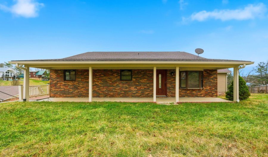 2515 Lakeshore Rd, Bean Station, TN 37708 - 4 Beds, 4 Bath