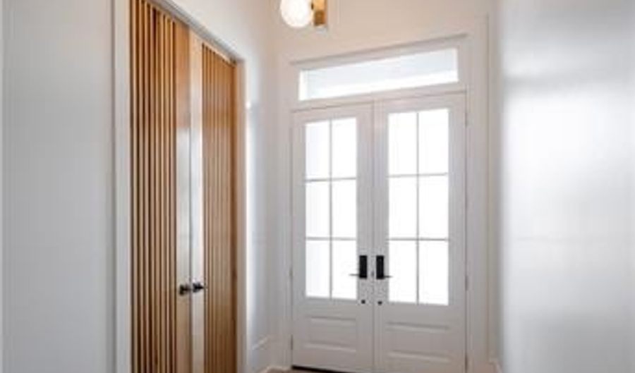 114 BALD EAGLE Dr, Belle Chasse, LA 70037 - 4 Beds, 4 Bath