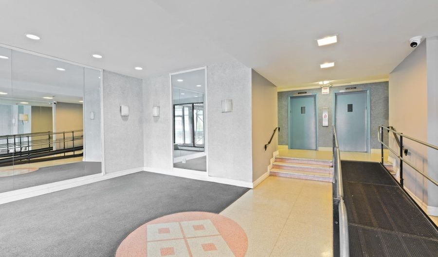 1225 KENNEDY Blvd 9G, Bayonne, NJ 07002 - 1 Beds, 1 Bath