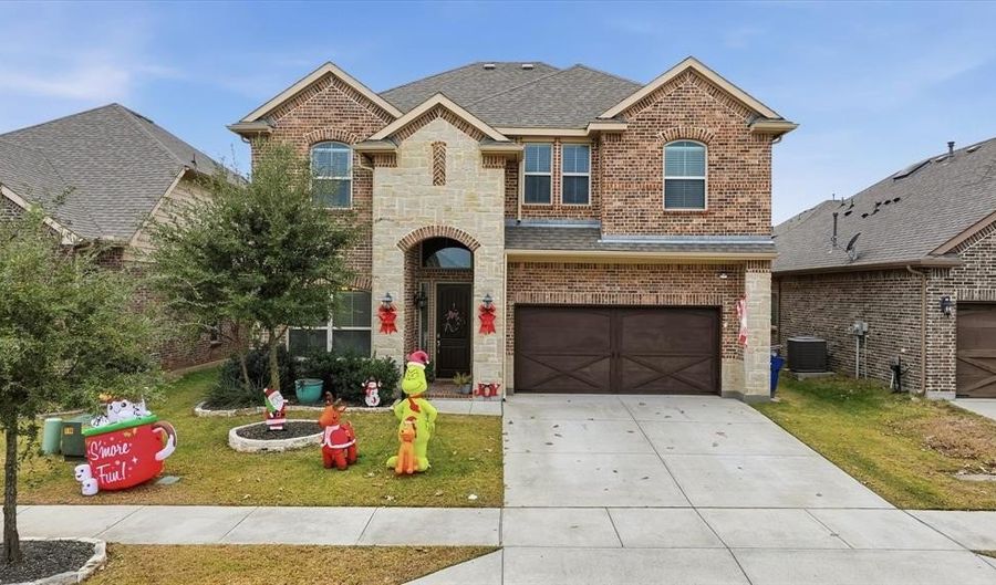 209 Mineral Point Dr, Aledo, TX 76008 - 4 Beds, 4 Bath