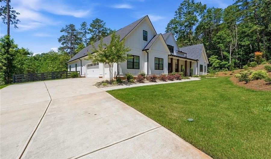 41 Birmingham Rd, Ball Ground, GA 30107 - 5 Beds, 5 Bath
