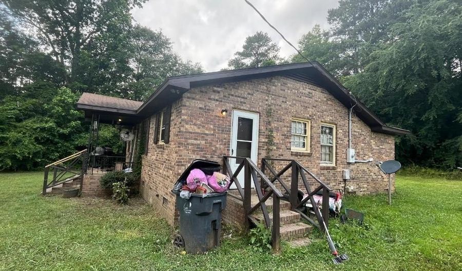 115 Henry St, Batesburg, SC 29006 - 3 Beds, 1 Bath