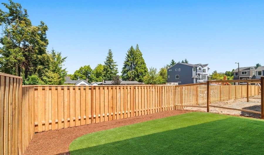 18989 SW Hazelwood Ln L-2, Beaverton, OR 97007 - 3 Beds, 3 Bath