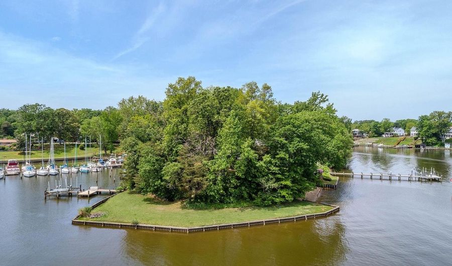 424 ALAMEDA Pkwy, Arnold, MD 21012 - 3 Beds, 2 Bath