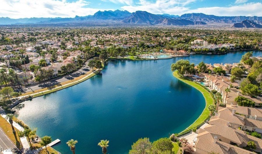 3151 Soaring Gulls Dr 1100, Las Vegas, NV 89128 - 3 Beds, 2 Bath