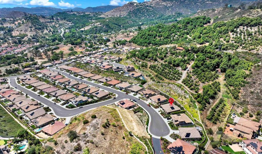 2496 Newgrove Pl, Escondido, CA 92027 - 3 Beds, 3 Bath