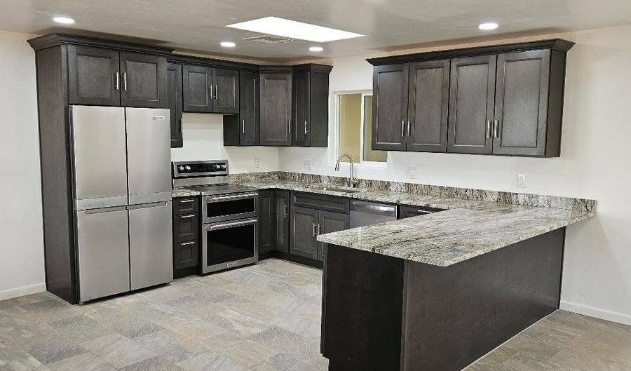1185 W PURDY Ln, Bisbee, AZ 85603 - 3 Beds, 2 Bath