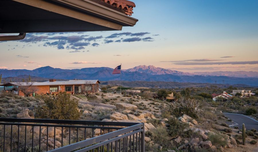 11426 E COTTONTAIL Rd, Cave Creek, AZ 85331 - 4 Beds, 4 Bath