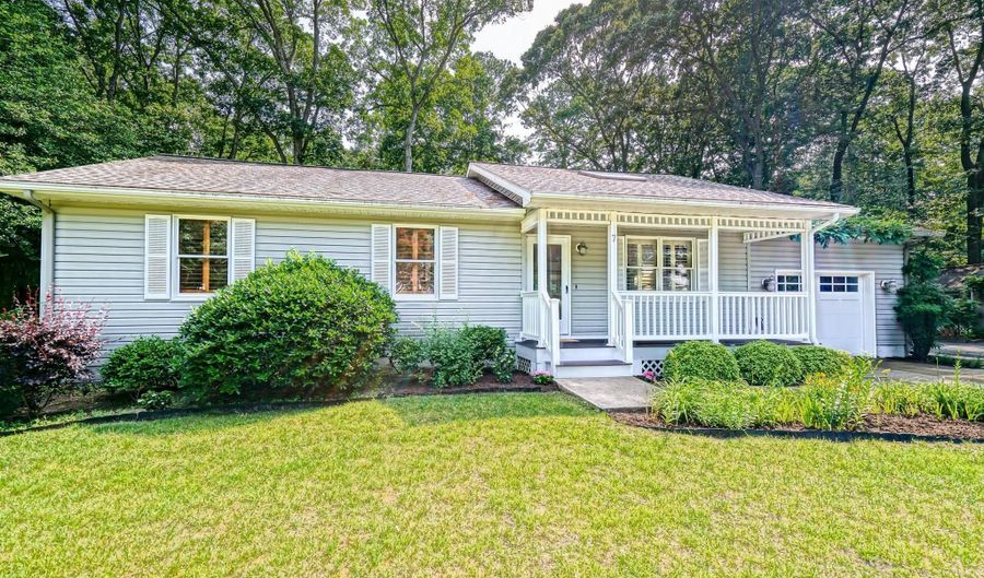 7 ROBERTS Rd, Lewes, DE 19958 - 3 Beds, 2 Bath