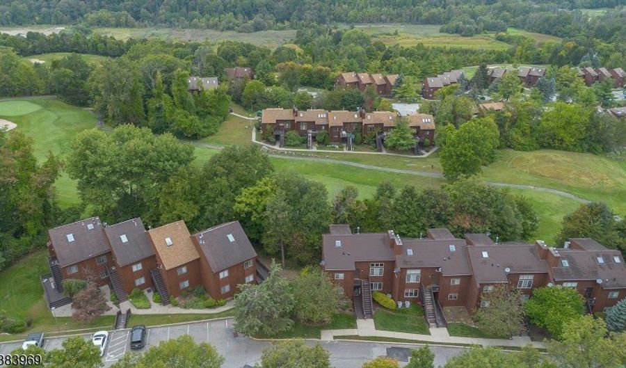 5 Port Royal Dr 7, Alloway, NJ 07462 - 3 Beds, 2 Bath