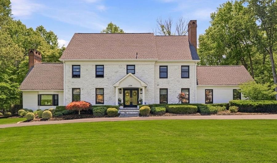 1234 FOREST HILL Dr, Ambler, PA 19002 - 5 Beds, 5 Bath