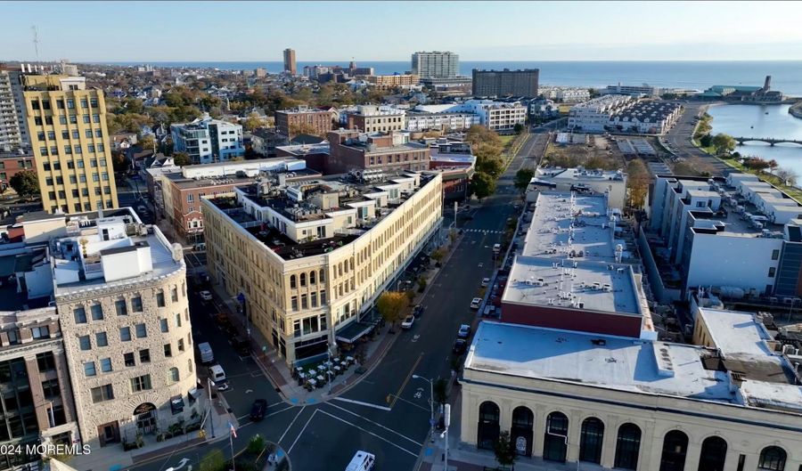 1007 4th Ave, Asbury Park, NJ 07712 - 6 Beds, 2 Bath