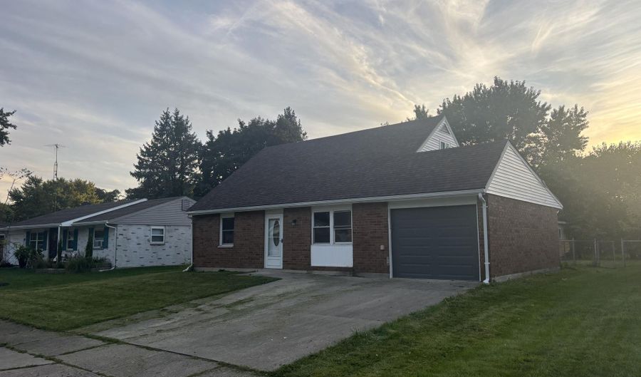 1119 Hamilton Ct, Sidney, OH 45365 - 3 Beds, 3 Bath