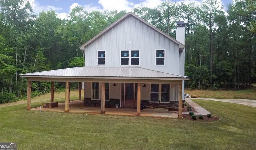 507 N Rdg, Barnesville, GA 30204 - 4 Beds, 3 Bath