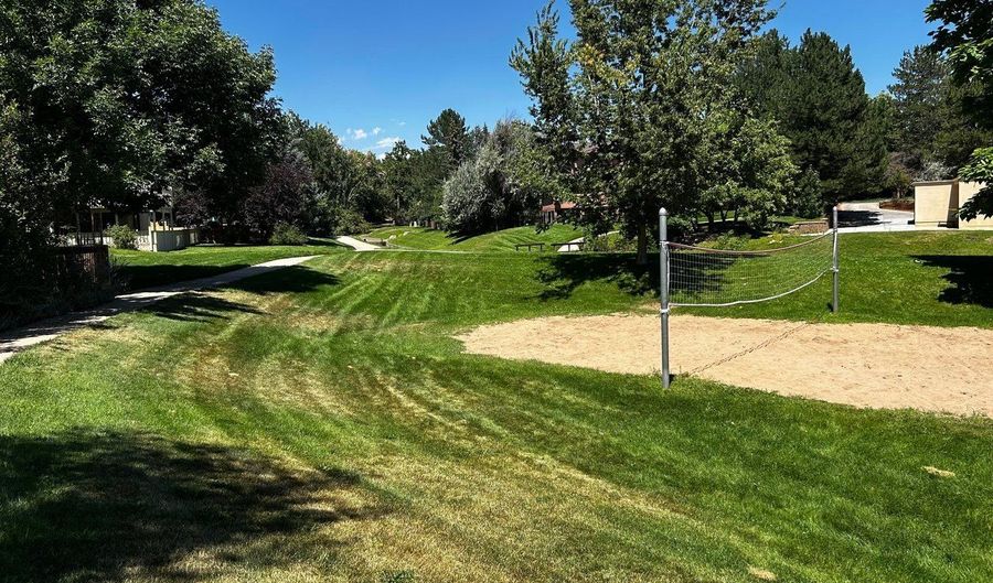 2736 Winding Trail Dr, Boulder, CO 80304 - 4 Beds, 3 Bath