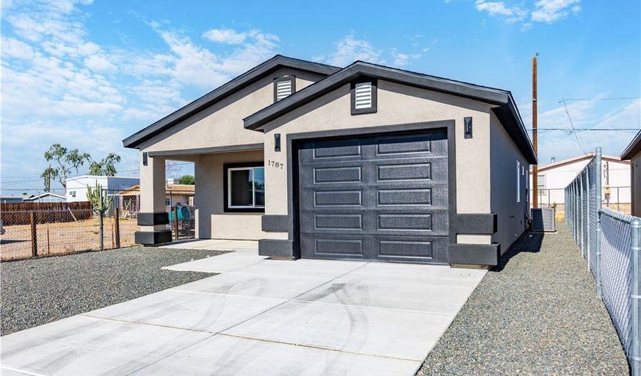 1787 Tejon Dr, Bullhead City, AZ 86442 - 2 Beds, 1 Bath