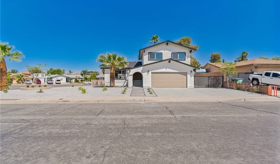 652 Del Prado Dr, Boulder City, NV 89005 - 4 Beds, 3 Bath