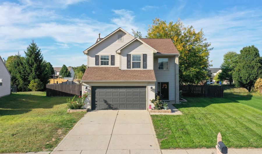 10194 Buell Dr, Avon, IN 46123 - 4 Beds, 3 Bath