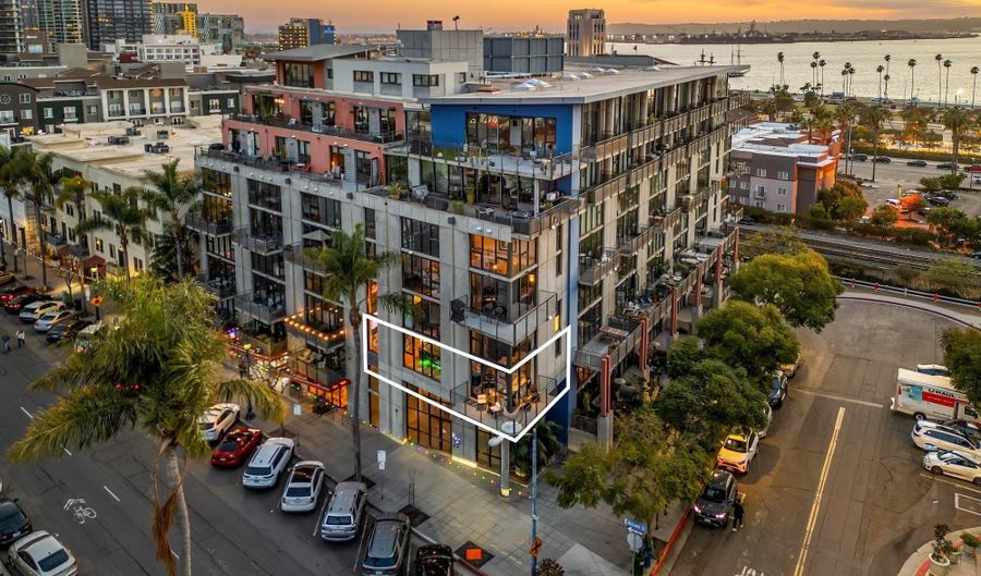 1780 Kettner Blvd 305, San Diego, CA 92101 - 1 Beds, 2 Bath