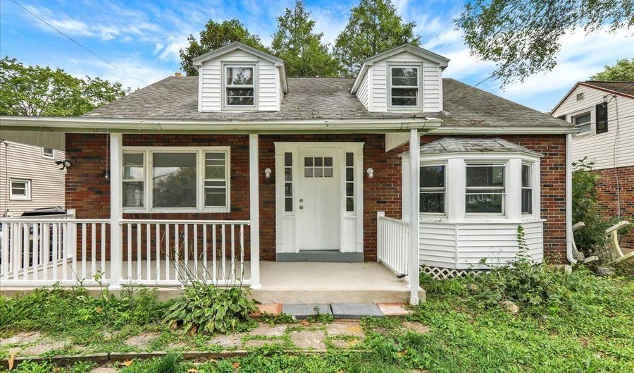 105 GIBRALTAR Rd, Reading, PA 19606 - 3 Beds, 1 Bath