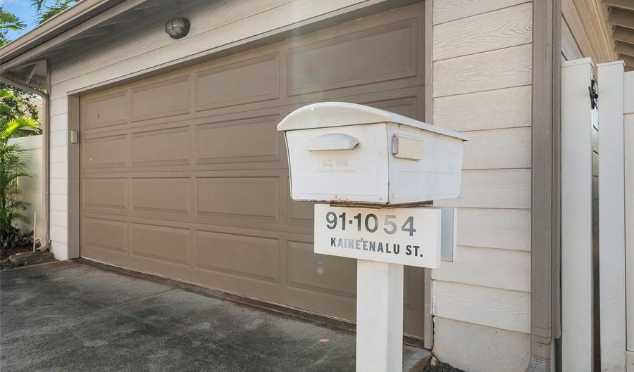 91-1054 Kaiheenalu St, Ewa Beach, HI 96706 - 4 Beds, 3 Bath