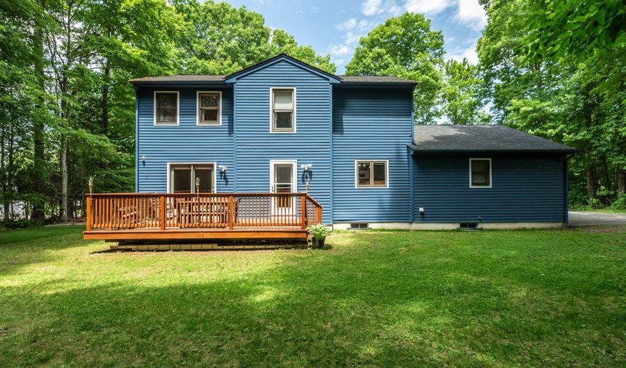 117 Satari Dr, Coventry, CT 06238 - 4 Beds, 3 Bath