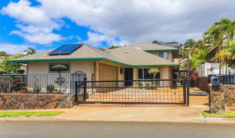 92-324 Kewai Pl, Kapolei, HI 96707 - 4 Beds, 4 Bath