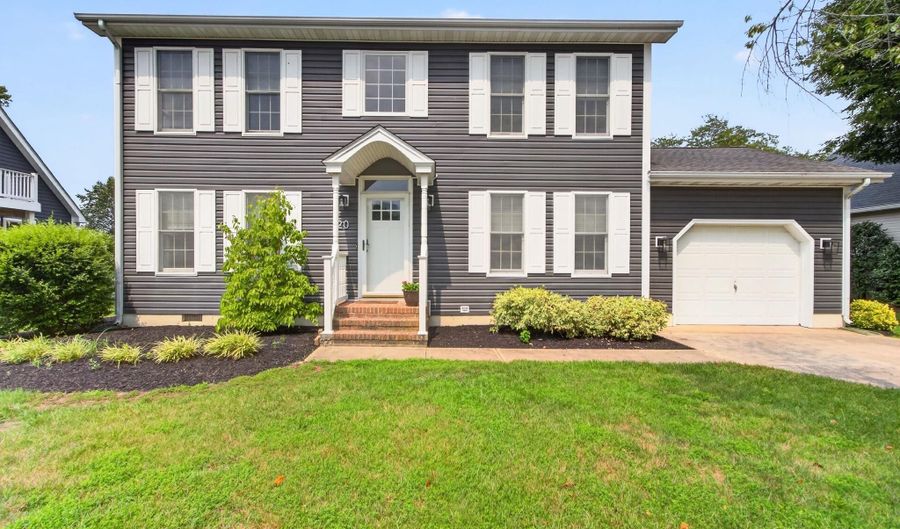 20 BAY BREEZE Dr, Lewes, DE 19958 - 3 Beds, 3 Bath