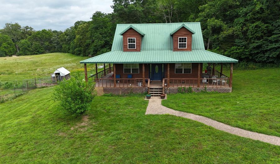 11817 A Hwy, Ava, MO 65608 - 3 Beds, 3 Bath