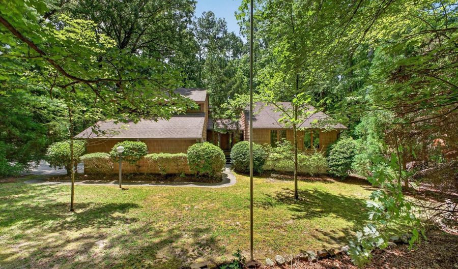 3934 Woodvalley Dr, Aiken, SC 29803 - 3 Beds, 2 Bath