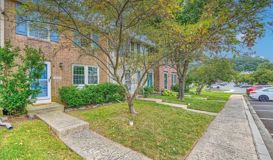 3323 TIMBERWOLF Ct, Abingdon, MD 21009 - 2 Beds, 3 Bath