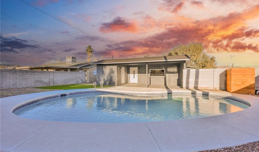3114 Scarlet Oak Ave, Las Vegas, NV 89104 - 3 Beds, 2 Bath