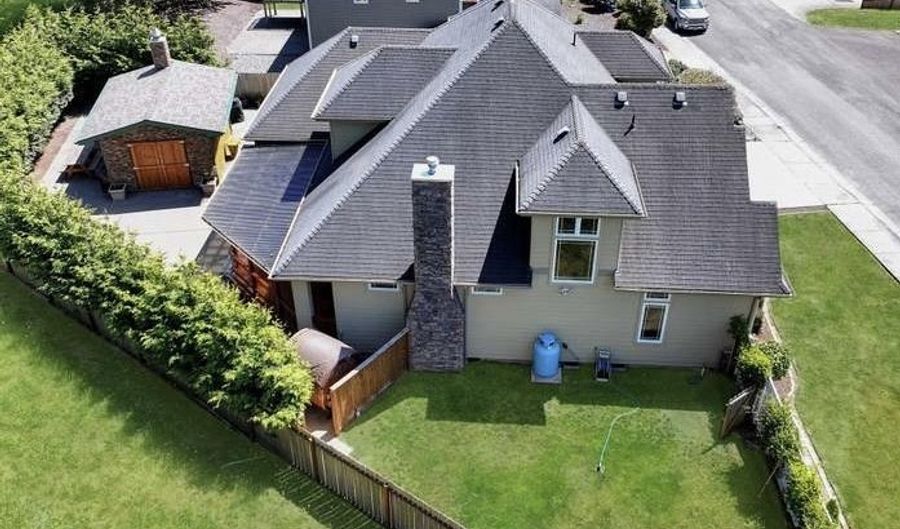 17199 S PASSLEY Rd, Brookings, OR 97415 - 4 Beds, 3 Bath
