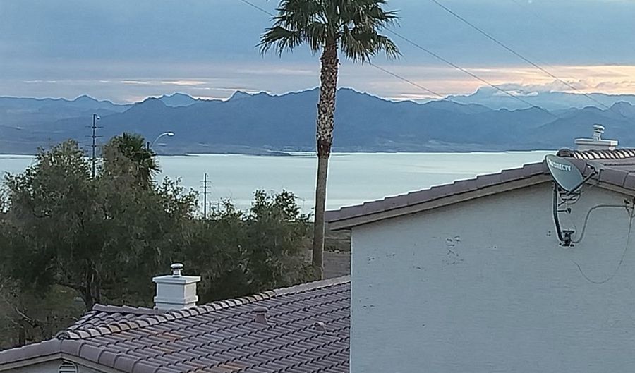 262 Big Horn Dr, Boulder City, NV 89005 - 2 Beds, 3 Bath