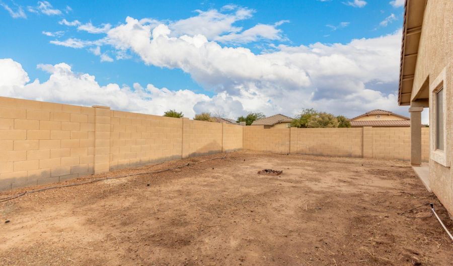 1684 E SILVER REEF Dr, Casa Grande, AZ 85122 - 4 Beds, 2 Bath