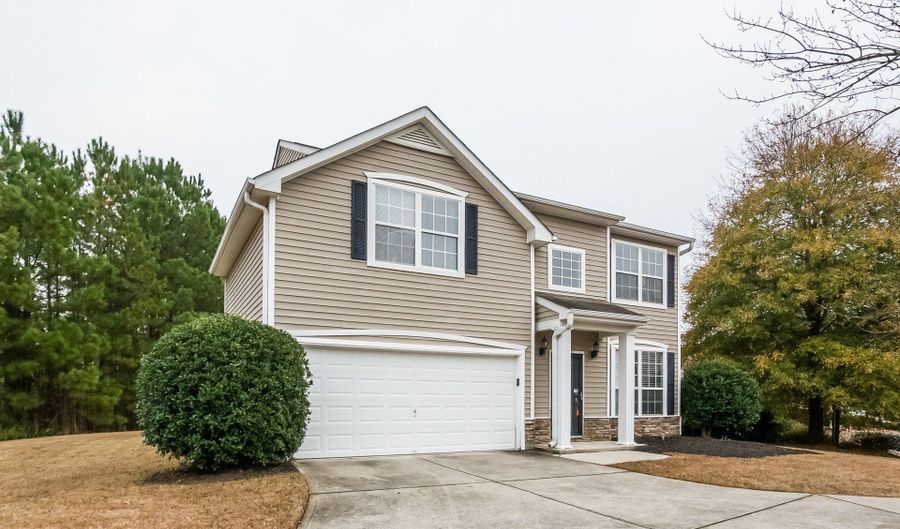 7223 Silver Mine Pass, Austell, GA 30168 - 3 Beds, 2 Bath